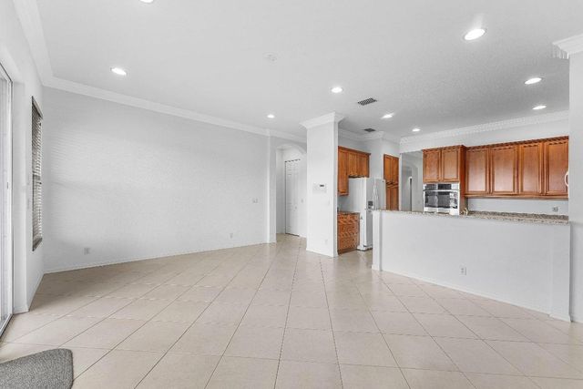 208 Via Condado Way, Palm Beach Gardens, FL 33418