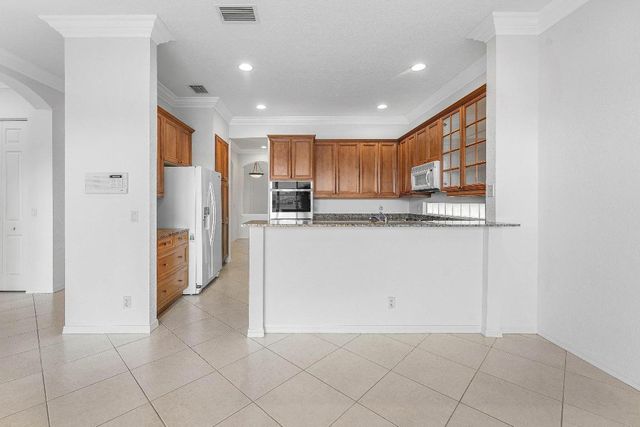 208 Via Condado Way, Palm Beach Gardens, FL 33418
