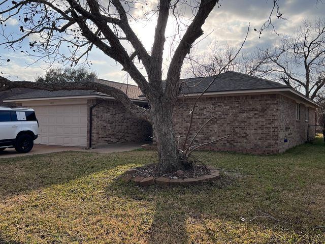 1808 Leissner Street, Bay City, TX 77414