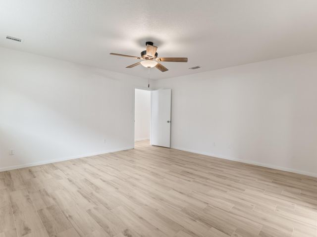1808 Leissner Street, Bay City, TX 77414