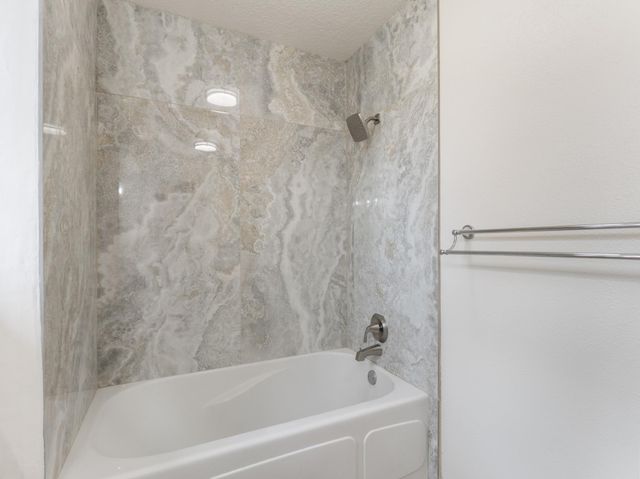 1808 Leissner Street, Bay City, TX 77414
