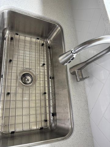 1808 Leissner Street, Bay City, TX 77414