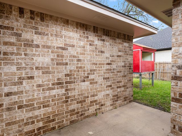 1808 Leissner Street, Bay City, TX 77414