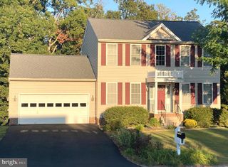 9809 GUNSTON HALL RD, Fredericksburg, VA 22408