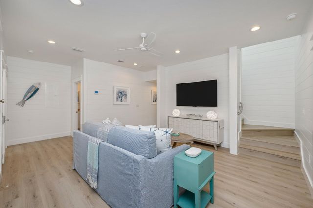 103 Hollywood Street, Miramar Beach, FL 32550