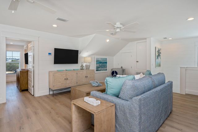 103 Hollywood Street, Miramar Beach, FL 32550