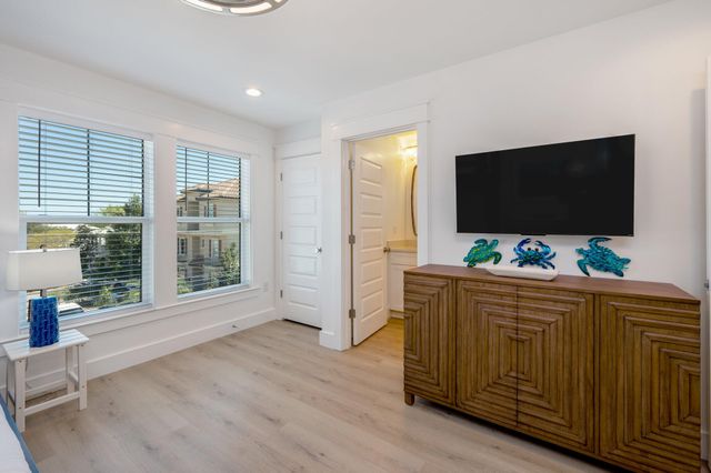 103 Hollywood Street, Miramar Beach, FL 32550