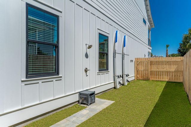 103 Hollywood Street, Miramar Beach, FL 32550