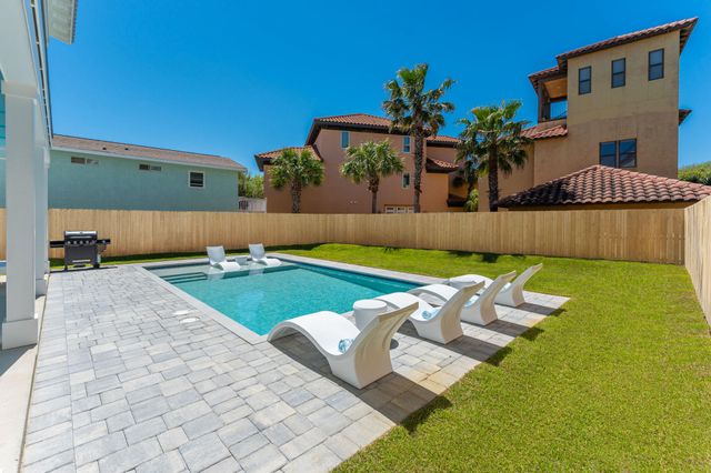 103 Hollywood Street, Miramar Beach, FL 32550