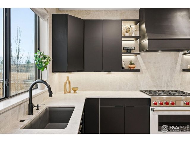 592 Central Park Cir, Superior, CO 80027