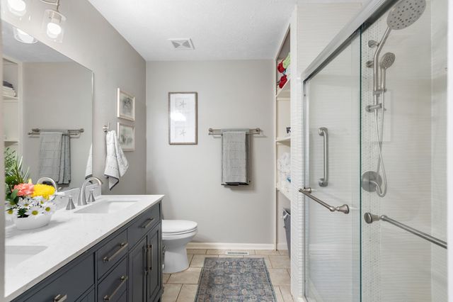 205 Waterview Dr, Hendersonville, TN 37075