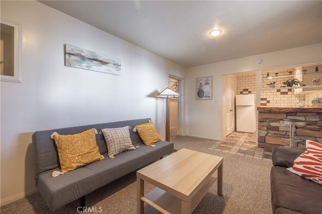 31531 Ocean View Drive, Running Springs, CA 92382