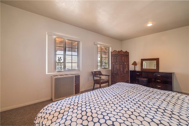 31531 Ocean View Drive, Running Springs, CA 92382