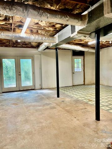 7065 Fieldcrest Lane, Denver, NC 28037