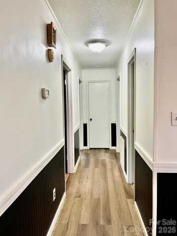7065 Fieldcrest Lane, Denver, NC 28037