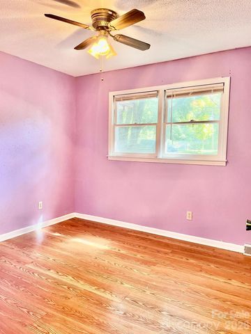 7065 Fieldcrest Lane, Denver, NC 28037