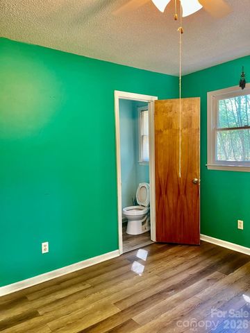 7065 Fieldcrest Lane, Denver, NC 28037