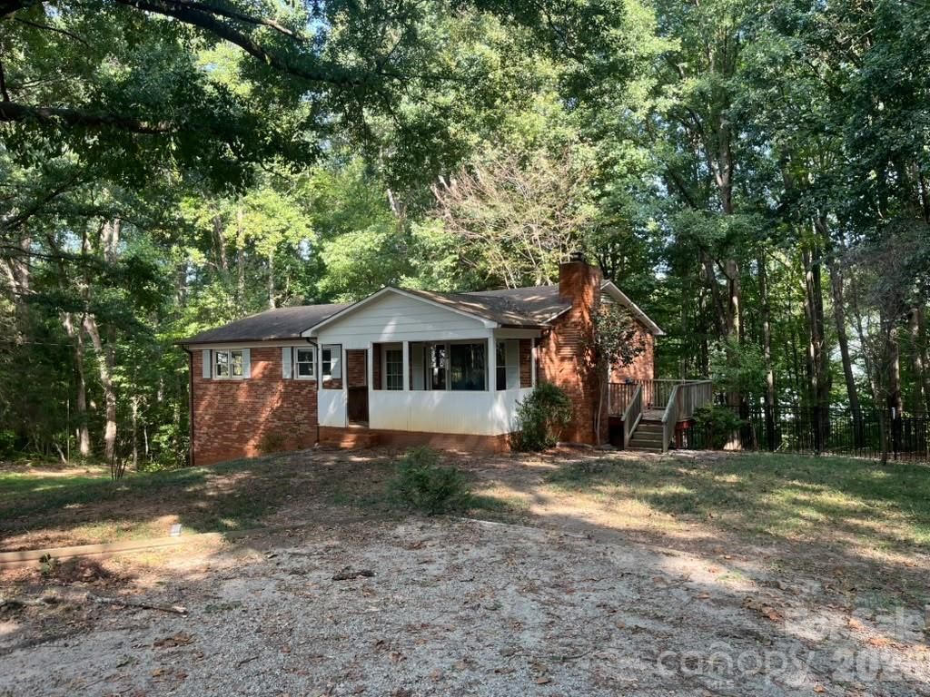 7065 Fieldcrest Lane, Denver, NC 28037