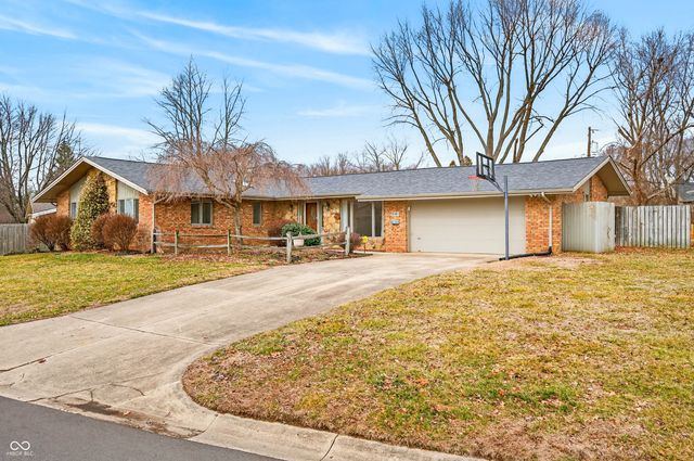 3161 Sumac Ct, Columbus, IN 47203