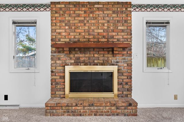 3161 Sumac Ct, Columbus, IN 47203