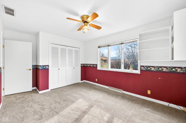 3161 Sumac Ct, Columbus, IN 47203