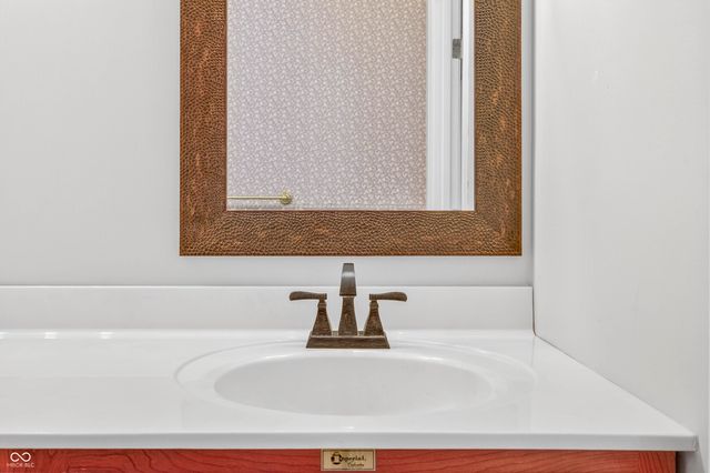 3161 Sumac Ct, Columbus, IN 47203