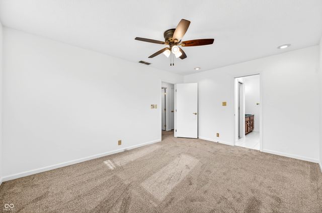 3161 Sumac Ct, Columbus, IN 47203