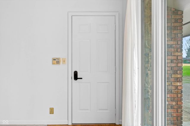 3161 Sumac Ct, Columbus, IN 47203