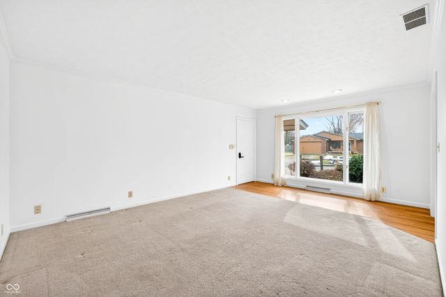 3161 Sumac Ct, Columbus, IN 47203