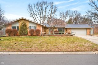 3161 Sumac Ct, Columbus, IN 47203