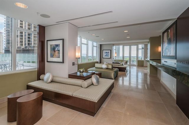 145 2ND AVENUE S 623, St Petersburg, FL 33701