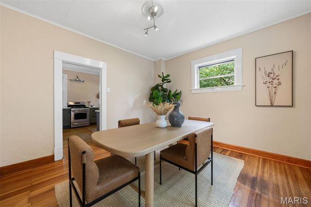 2626 Margarette Avenue, Maplewood, MO 63143