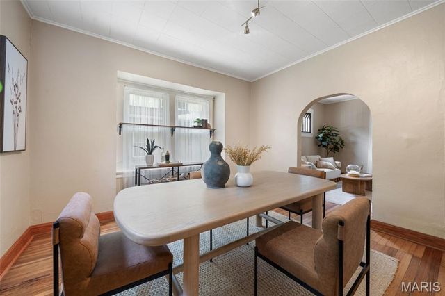 2626 Margarette Avenue, Maplewood, MO 63143