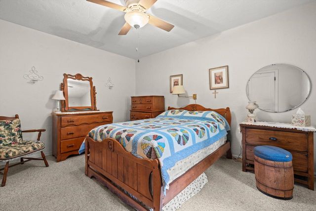 408 Valley ROAD, Twin Lakes, WI 53181