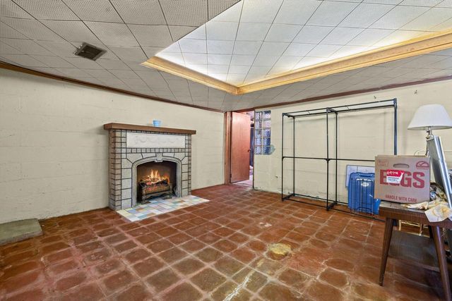 408 Valley ROAD, Twin Lakes, WI 53181