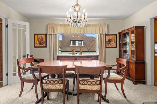 408 Valley ROAD, Twin Lakes, WI 53181