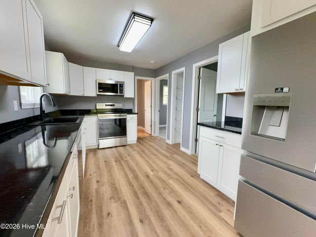 172 Sunset Circle, Hertford, NC 27944
