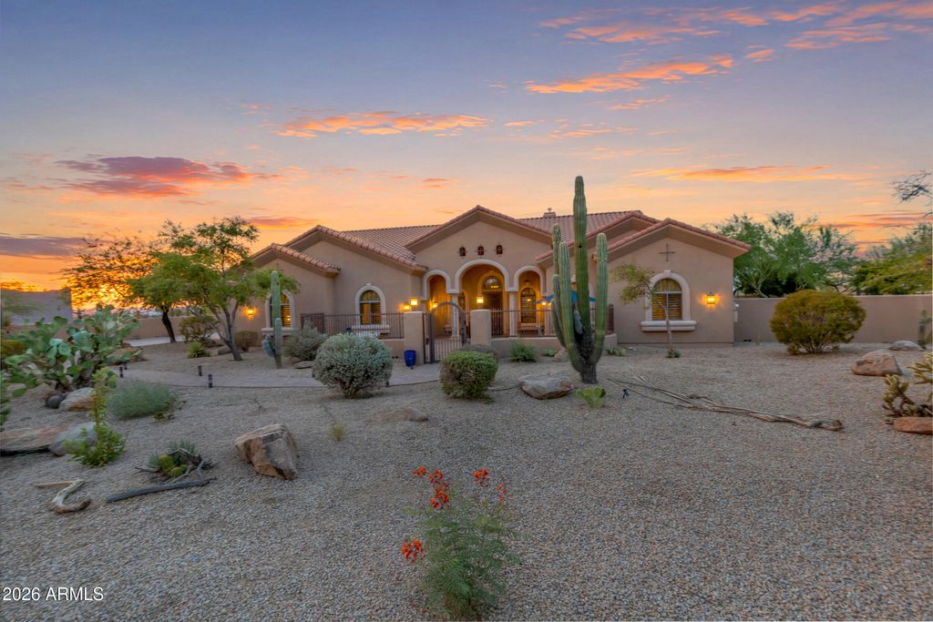 19524 W CORTO Lane, Buckeye, AZ 85326 — photo 2