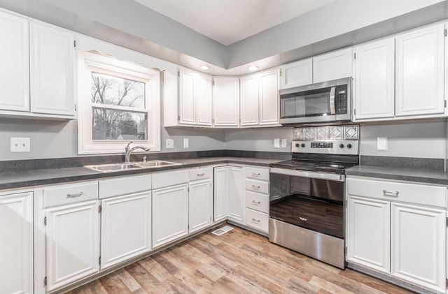 1707 Hollywood Avenue, Evansville, IN 47712