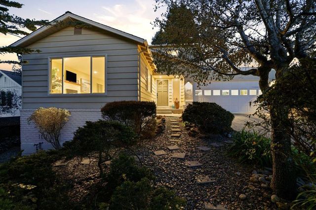 836 Seacliff Drive, Aptos, CA 95003