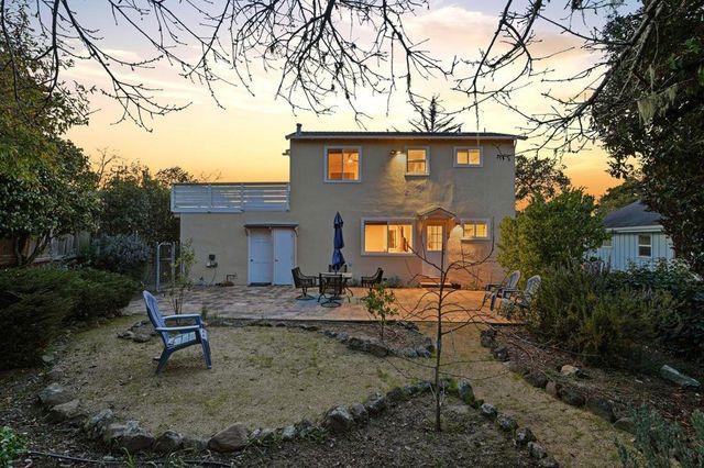 836 Seacliff Drive, Aptos, CA 95003