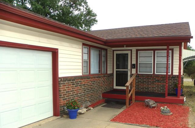 5320 S Seneca St., Wichita, KS 67217