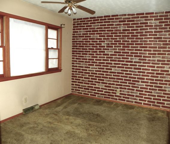 5320 S Seneca St., Wichita, KS 67217