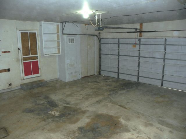 5320 S Seneca St., Wichita, KS 67217