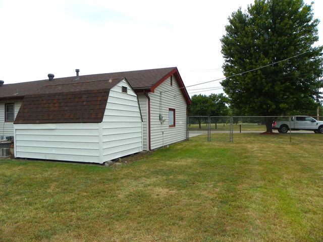 5320 S Seneca St., Wichita, KS 67217