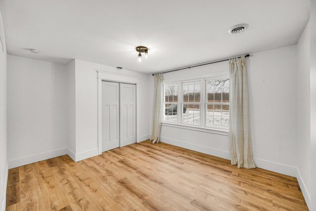 1411 W Beam Street, Chesterton, IN 46304