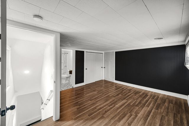 1411 W Beam Street, Chesterton, IN 46304