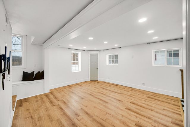 1411 W Beam Street, Chesterton, IN 46304