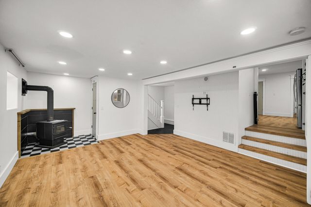 1411 W Beam Street, Chesterton, IN 46304