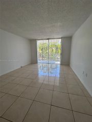 496 NW 165th St Road D-310, Miami, FL 33169